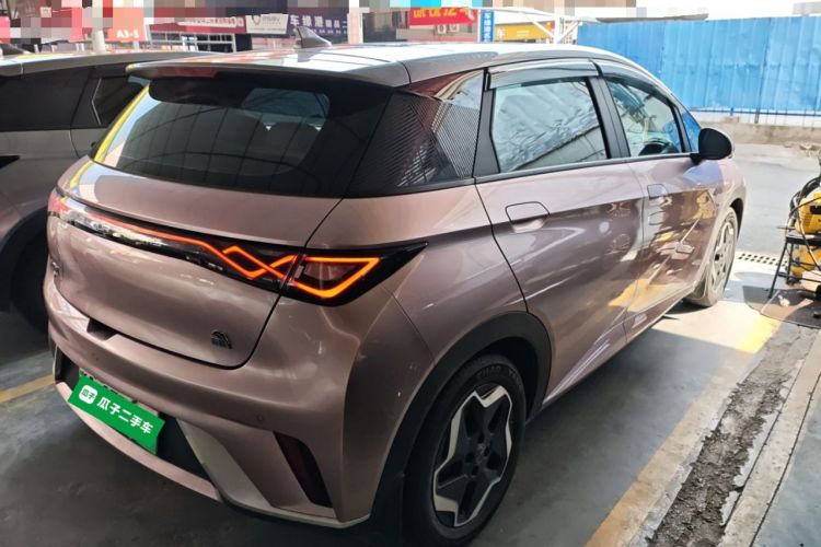 Used BYD Dolphin 2021 405 km Fashion Edition
