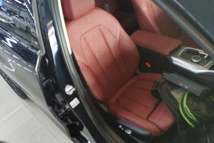 Used BMW 3 Series 2023 325Li M Sport Night Edition Package