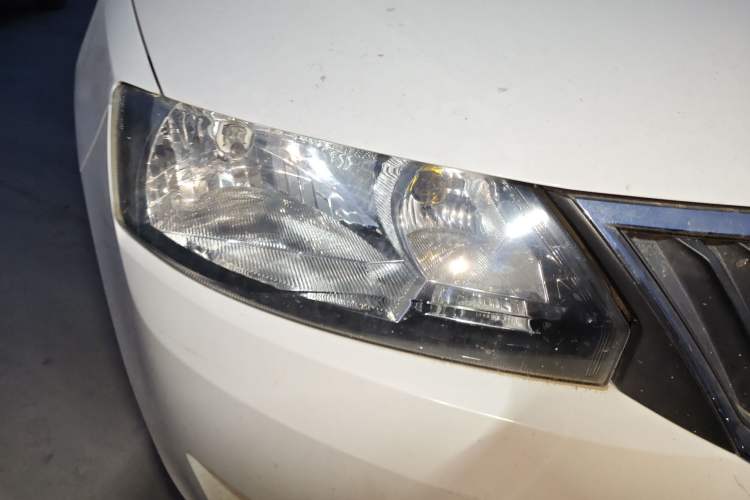 Used Skoda Rapid 2015 1.4L Manual Enjoyment Model
