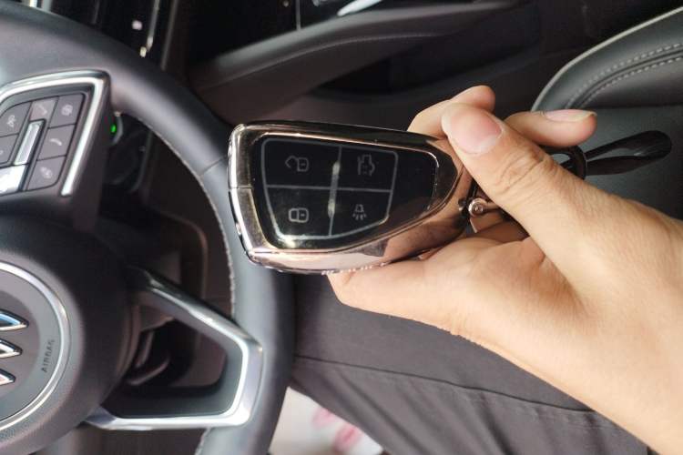 Used Buick Envision 2024 Encore Plus 28T Two-Wheel Drive Luxury Edition
