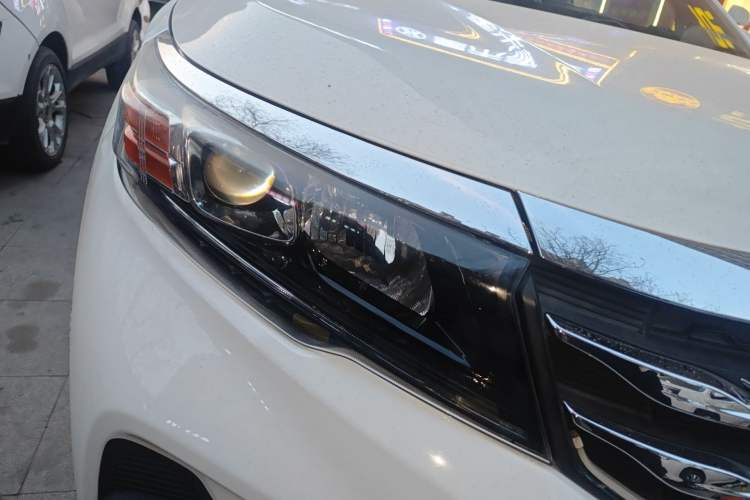 Used GAC Trumpchi GS3 2019 150N Manual Comfort Edition Right Front Headlight