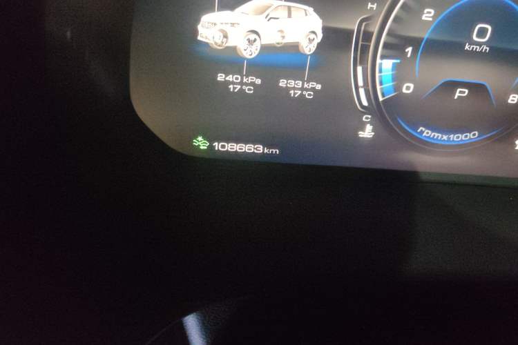 Used Wey VV5 2021 1.5T Two-Wheel Drive Smart Pioneer
