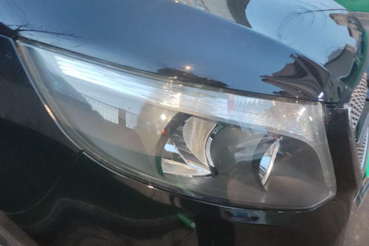 Used Mercedes-Benz Vito 2021 2.0T Elite Version 7 Seats