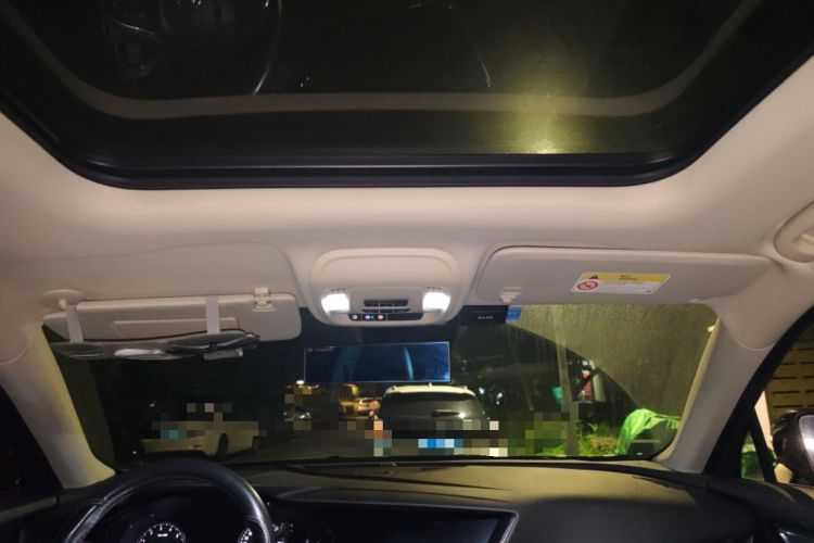 Used Buick Envision 2022 Facelift Encore S 552T Two-Wheel-Drive Luxury Model
