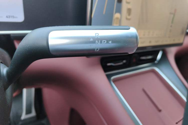 Used Hima AITO M7 2026 Model Pure Electric Max All-Wheel Drive 5-Seater Version Gear Lever