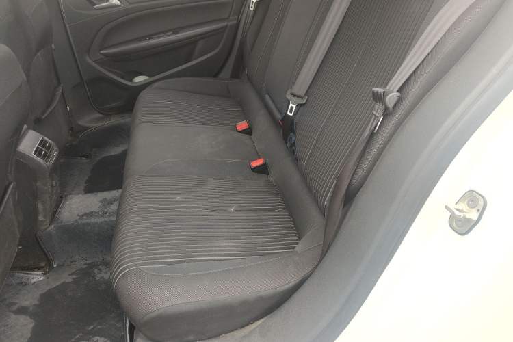 Used Peugeot 408 2016 1.6T Automatic Luxury Edition