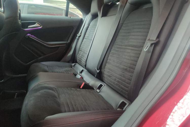 Used Mercedes-Benz CLA 2016 CLA 220 4MATIC
