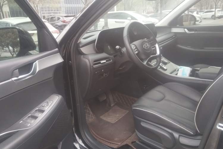 Used Hyundai Palisade 2023 3.5L Automatic 2WD GL Driver Seat