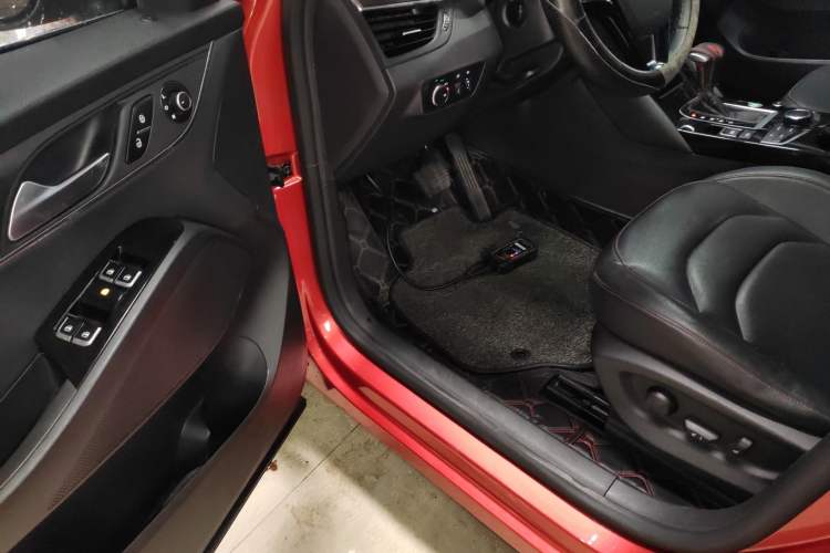 Used BORGWARD BX5 2017 20TGDI Automatic Two-Wheel Drive Pioneer Edition
