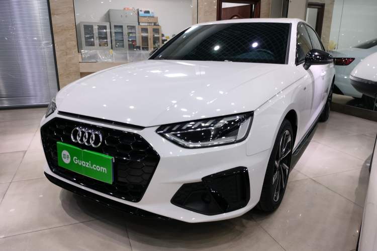 Used Audi A4L 2023 40 TFSI Luxury Dynamic Model