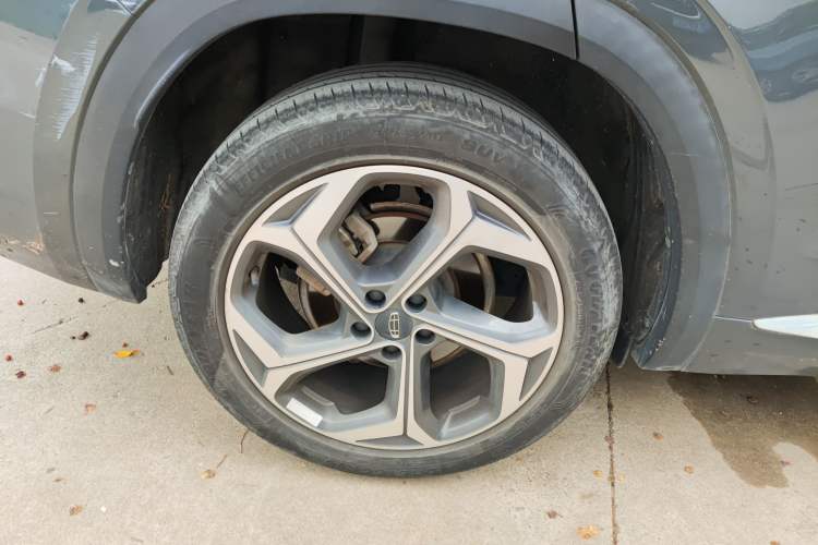 Used Geely Auto Monjaro L 2024 2.0TD High-Power Automatic Two-Wheel Drive Yunqi Version Right Rear Wheel Hub