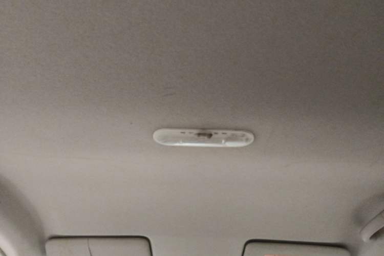 Used Nissan Sunny 2011 1.5XE Manual Comfort Edition Headliner