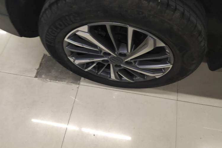 Used Geely Auto Coolray 2021 1.4T DCT Platinum Edition Exterior 5