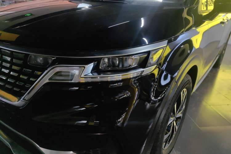 Used Kia Carnival 2021 2.0T Luxury Tech Edition
