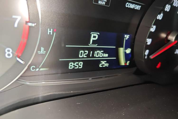 Used Honda Avancier 2020 370TURBO Two-Wheel Drive Luxury Edition Odometer Close Up