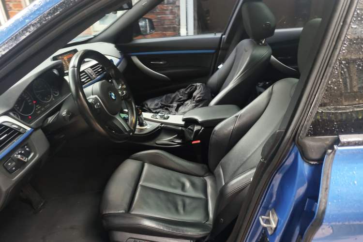 Used BMW 3 Series GT 2014 320i Design Package Model