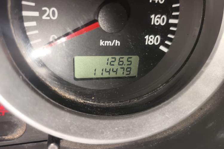 Used Foton MP-X E 2017 2.0L New Express Long Wheelbase 4Q20M Odometer Close Up