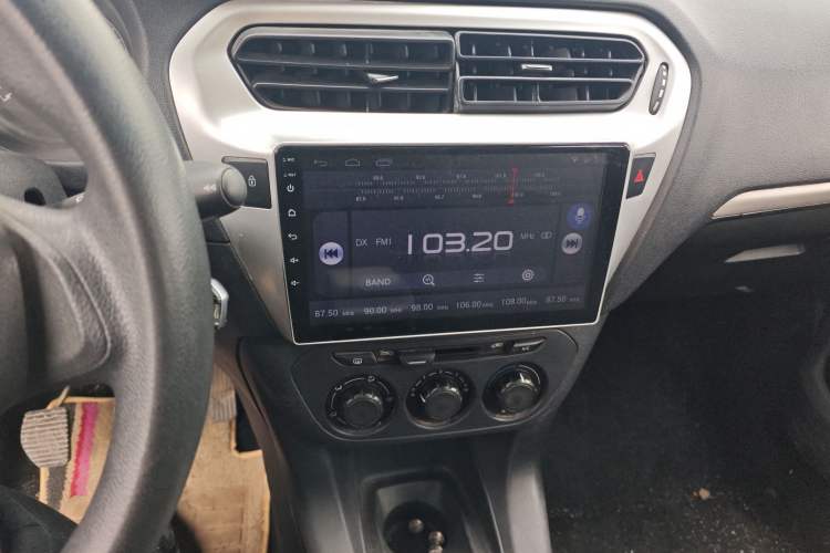 Used Peugeot 301 2014 1.6L Manual Comfort Edition
