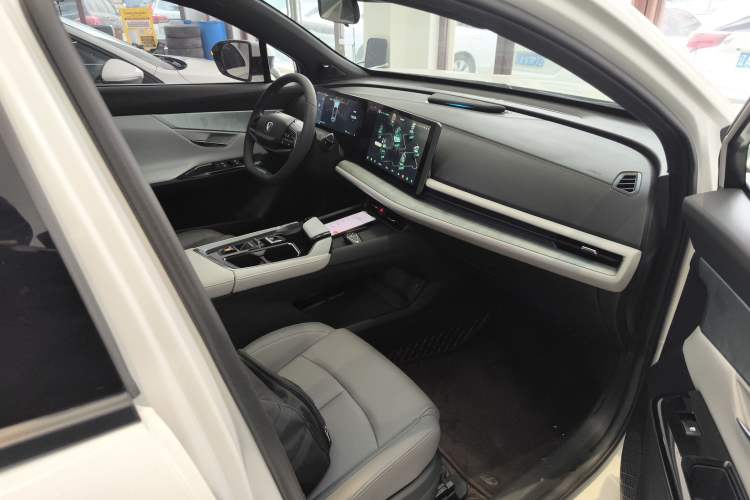 Used Changan UNI-T 2023 Second-Generation 1.5T Prestige Model