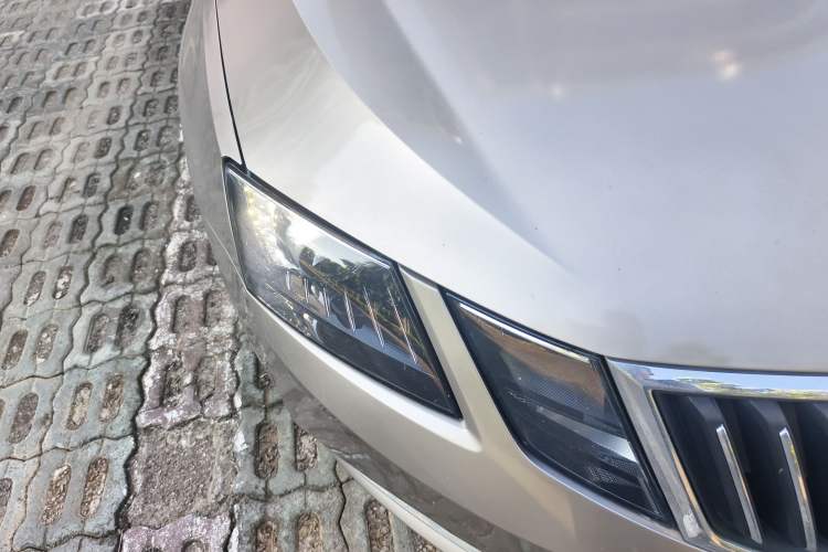 Used Skoda Octavia 2018 1.6L Automatic Luxury Edition