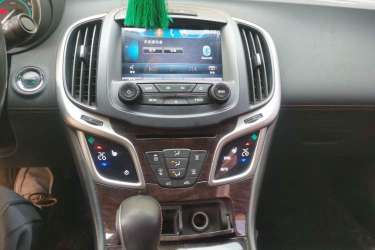 Used Buick LaCrosse 2013 2.4L SIDI Leading Comfort Version