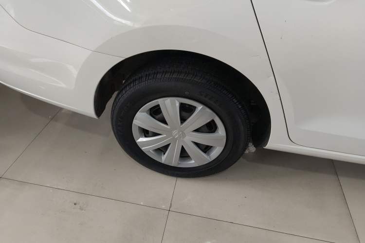 Used Volkswagen Jetta 2017 1.4L Manual Fashion Edition
