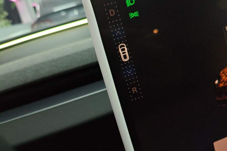 Used Tesla Model 3 2025 Rear-Wheel-Drive Version