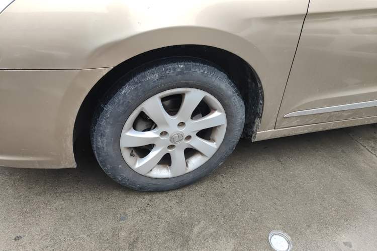 Used Dongfeng Aeolus A60 2014 1.6L Automatic Prestige Model Left Front Wheel Hub