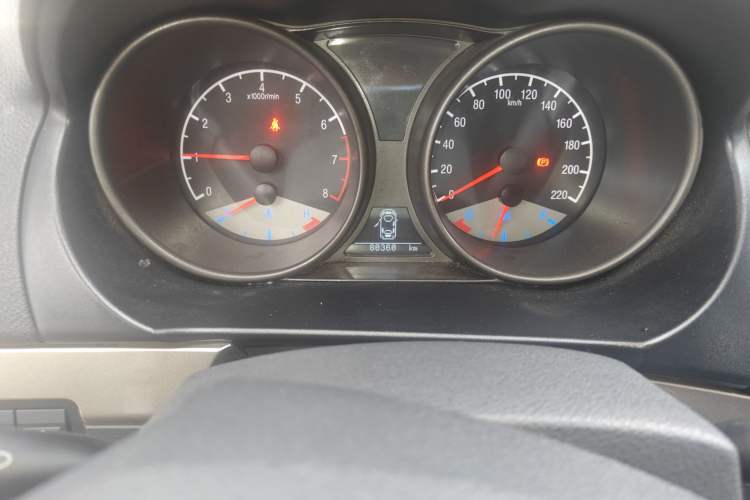 Used Geely Auto GX7 2015 Classic Edition 1.8L Manual New Urban Model China IV