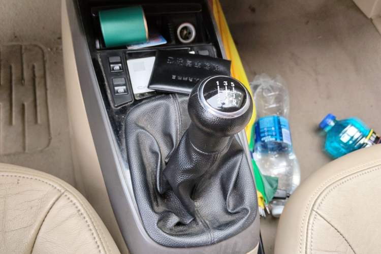 Used Volkswagen Santana Vista 2008 1.8L Manual Sishang Model Gear Lever