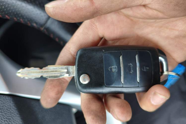 Used CHANGAN CS35 2015 1.6L Automatic Luxury Model China V Standard Vehicle Key