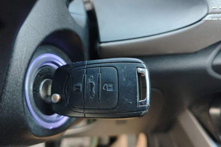 Used Baojun 510 2017 1.5L Automatic Fashion Model
