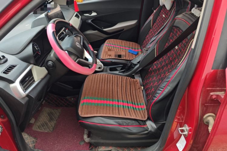 Used Baojun 510 2017 1.5L manual Comfort trim