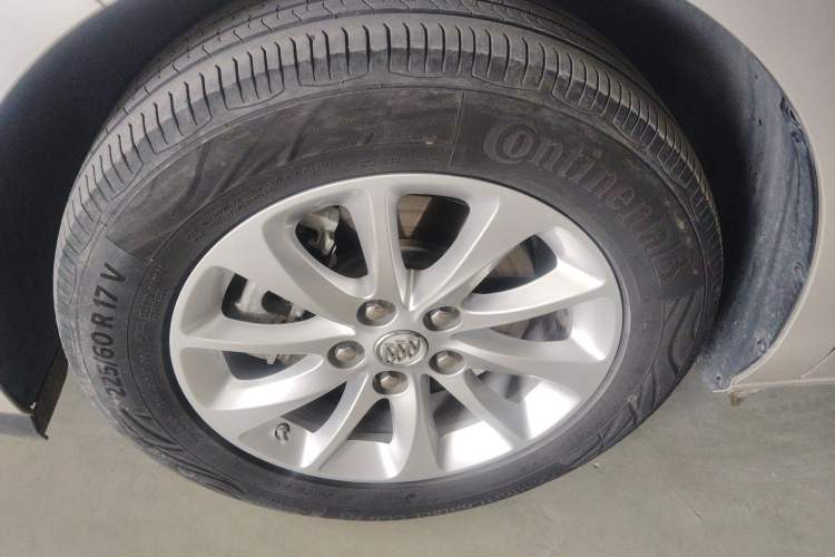 Used Buick GL8 2018 ES 28T Premium Model China VI Standard