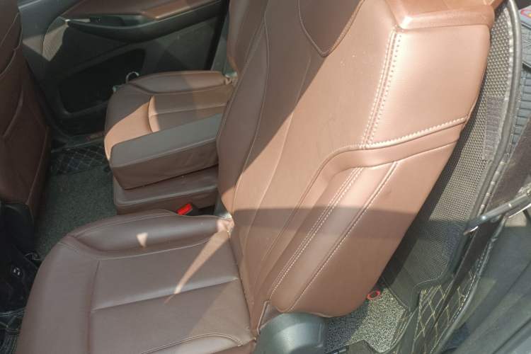 Used Buick GL6 2019 18T 6-Seater Connected Luxury Version China VI Standard
