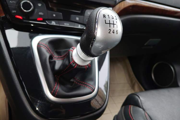 Used Haval H6  Gear Lever
