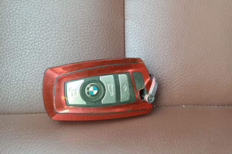 Used BMW 5 Series 2013 525Li Leading Model Vehicle Key