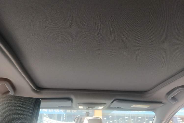 Used Honda XR-V 2021 1.5L CVT Comfort Version Headliner