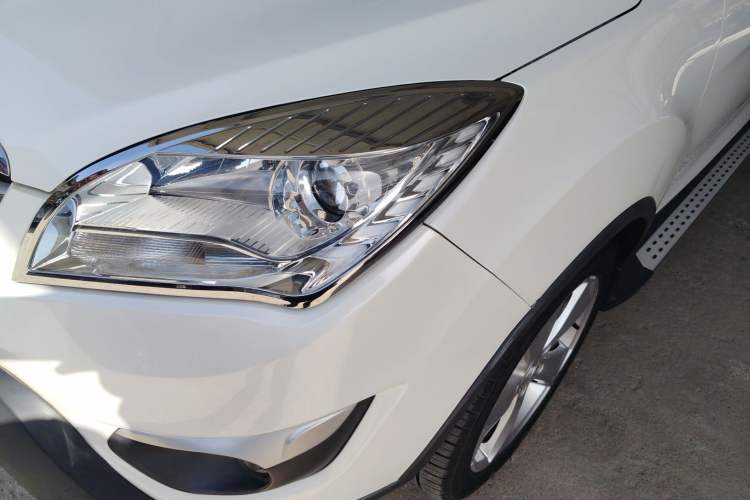 Used Changan CS35 2016 1.6L Automatic Prestige Model China V Standard