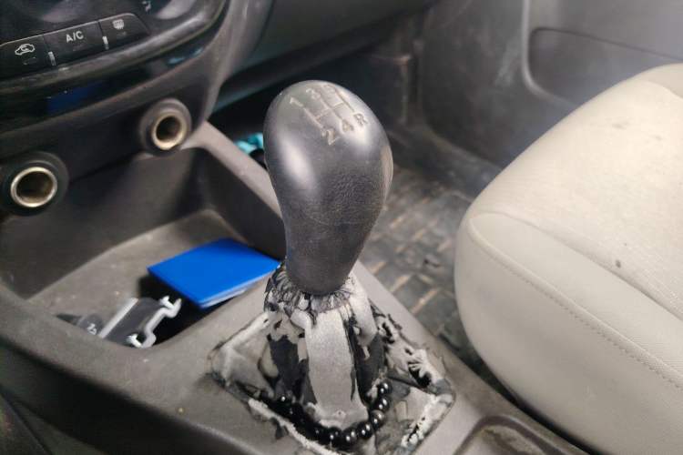 Used Wuling Rongguang V 2016 1.5L Standard Version