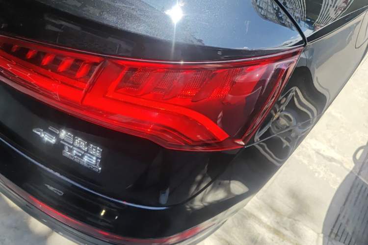 Used Audi Q5L 2020 45 TFSI Prestige Fashion Model Right Rear Taillight