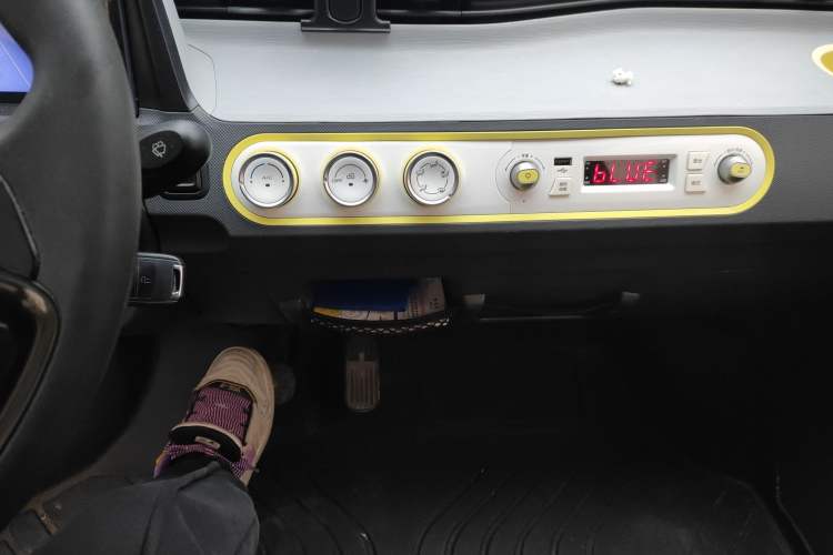 Used Wuling Hongguang MINIEV 2021 Macaron Fashion Edition Lithium-Ion Battery