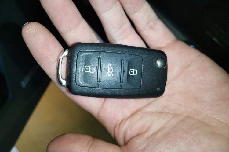 Used Volkswagen Tiguan 2015 2.0 TSI Automatic All-Wheel Drive Flagship Edition Vehicle Key