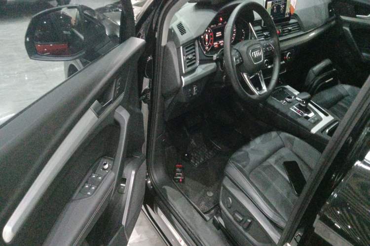 Used Audi Q5L 2020 40 TFSI Prestige Fashion Edition Driver Seat