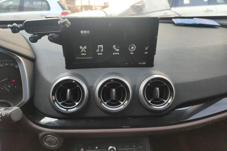 Used Wey VV5 2017 2.0T Ultra-Luxury Version
