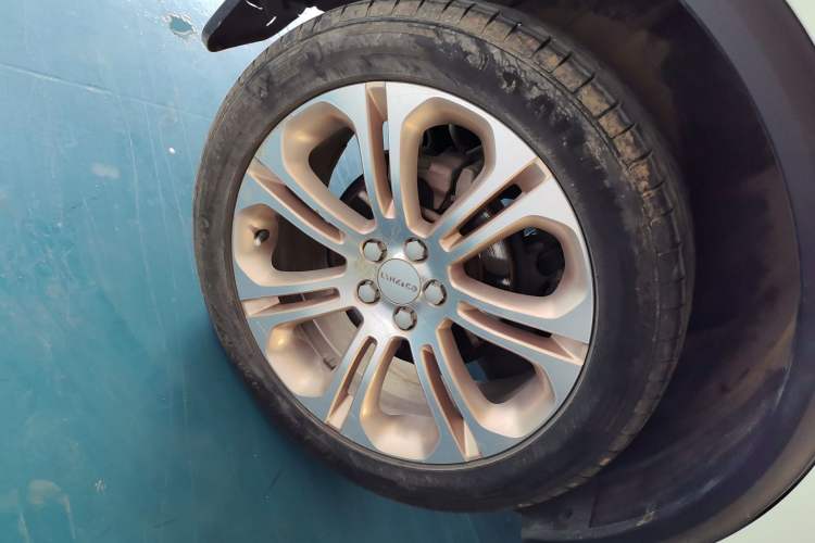 Used Lynk & Co 01 2017 2.0T Two-Wheel Drive Pro Edition
