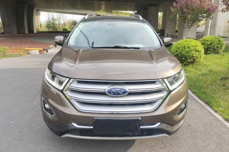 Used Ford Edge 2017 EcoBoost 245 Two-Wheel-Drive Sporty 7-Seater Front