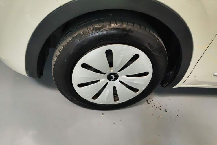 Used Wuling Bingo 2023 203km Light Edition Exterior 4