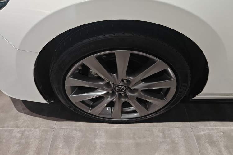 Used Mazda 3 Axela 2021 2.0L Automatic Zhiyao Edition Exterior 4