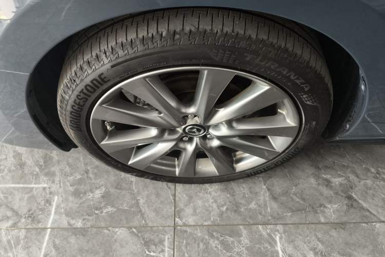 Used Mazda 3 Axela 2023 2.0L Automatic ZhiZhen Edition
